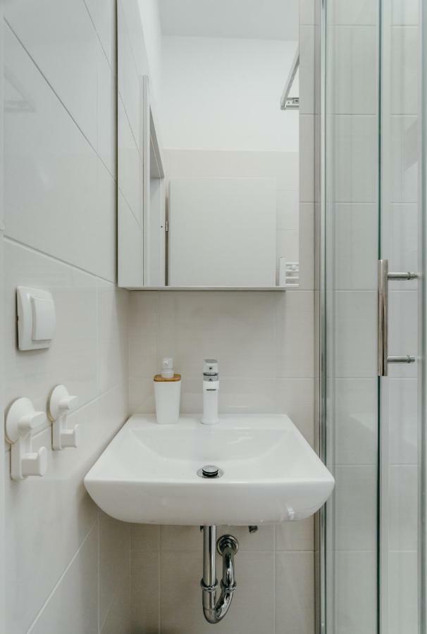 Sia Downtown Apartments Загреб Екстериор снимка